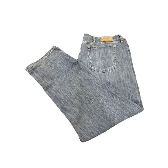 Wrangler Authentics Jeans Men 42 X 30 Blue Straight Leg Medium Wash Cotton Blend - Picture 10 of 12
